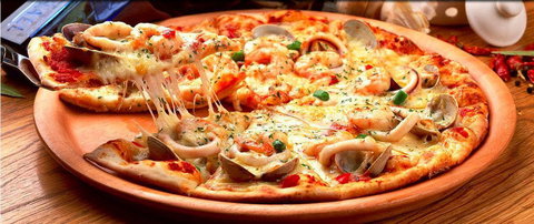 Monte Carlo Pizza - Accommodation Burleigh 0