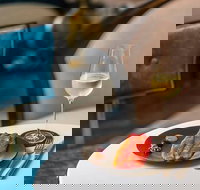 Observatory Bar - Accommodation Burleigh