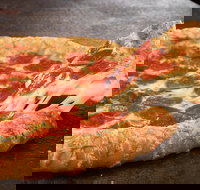 Pizza Hut - Wynnum - Accommodation Burleigh