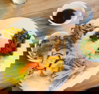 Chilli 'n' Chive - Accommodation Burleigh