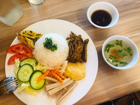 Chilli 'n' Chive - Accommodation Burleigh 0