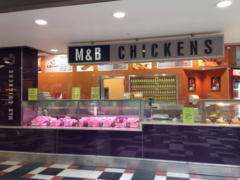 M&B Chickens - Accommodation Burleigh 0