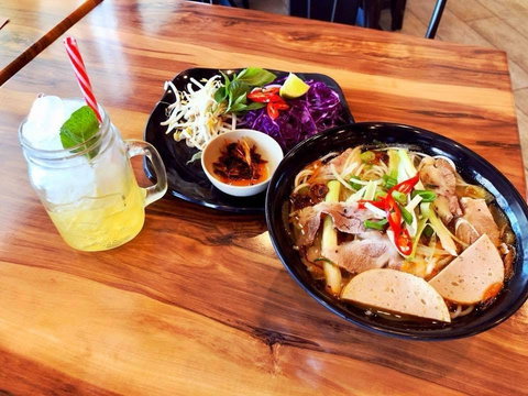 Viet's Taste - Accommodation Burleigh 0