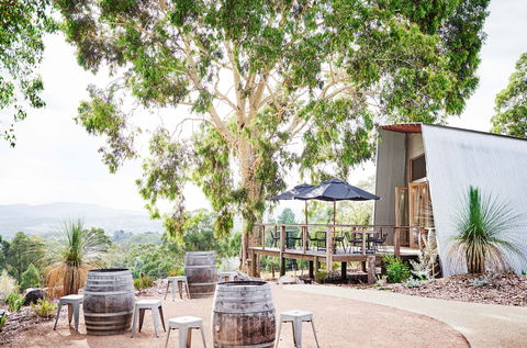 Seville Estate - Accommodation Burleigh 1