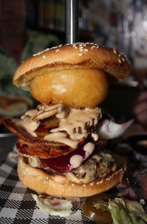 Magnums Bistro - Accommodation Burleigh 5