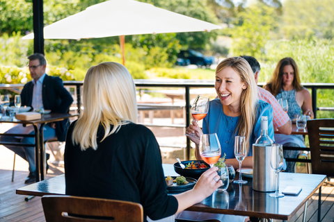 Maxwell Wines - Accommodation Burleigh 2