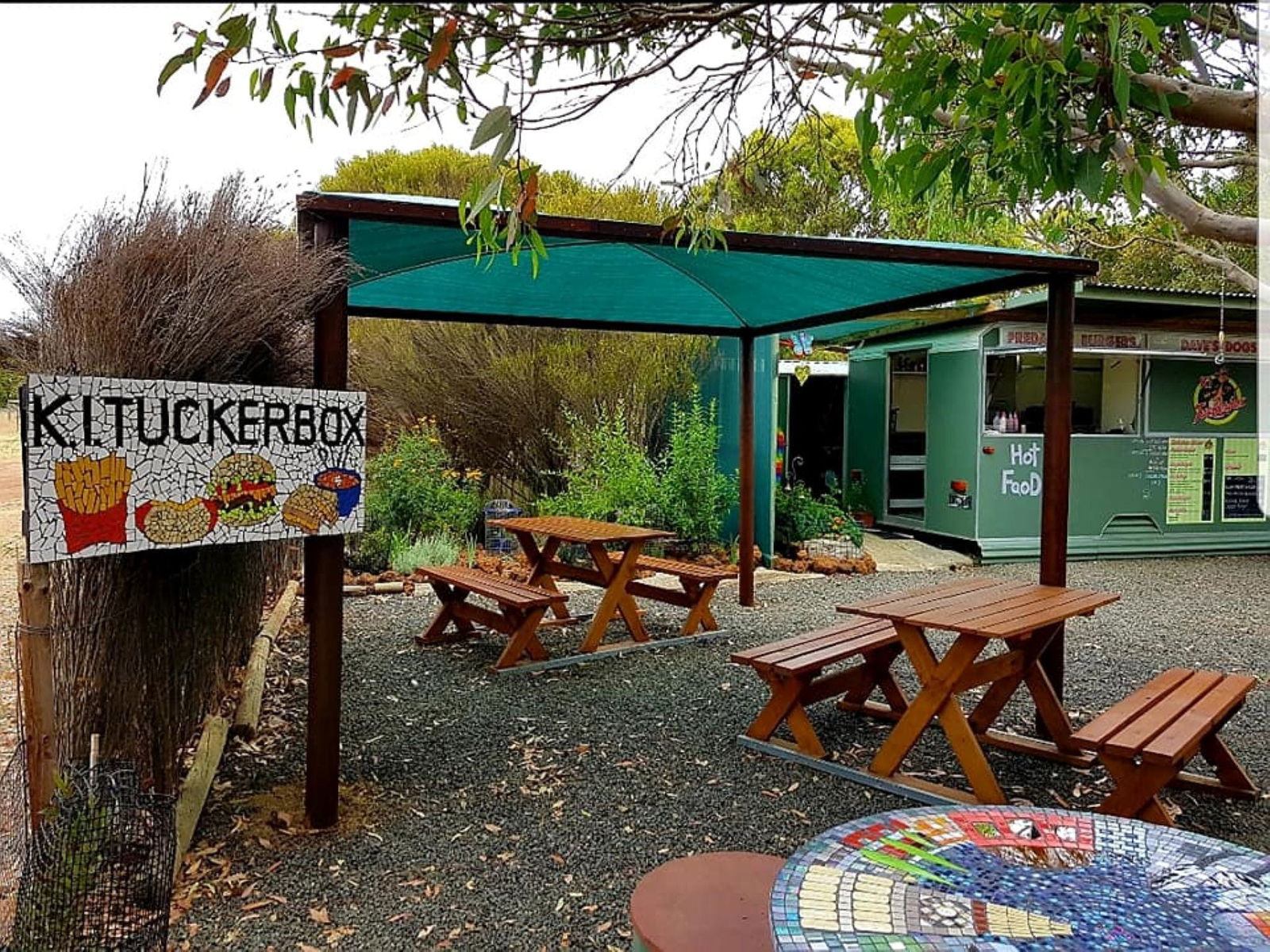 Middle River SA Accommodation Burleigh