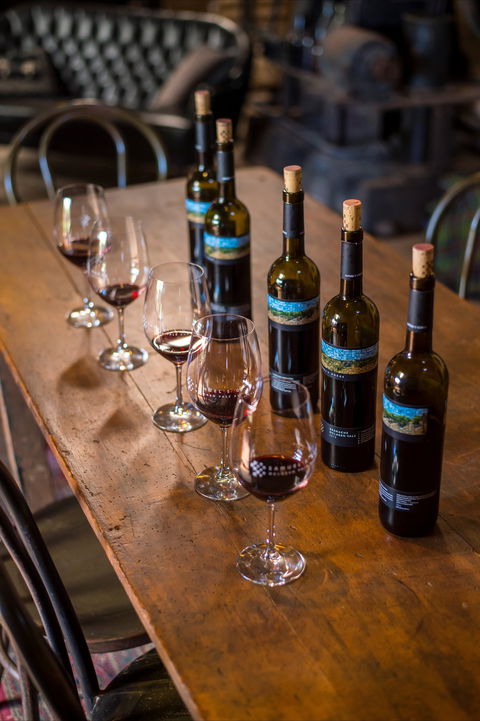 Samuel's Gorge Winery - Accommodation Burleigh 2