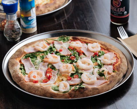 The Village Pizzeria - Accommodation Burleigh 0
