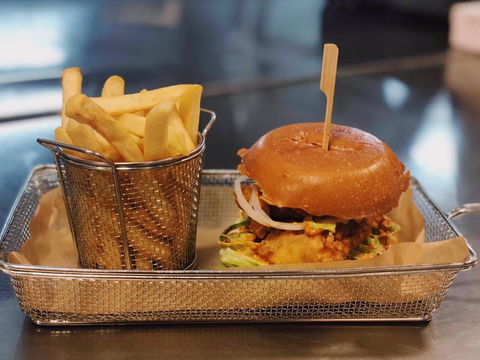 24 Seven Cafe - Accommodation Burleigh 1