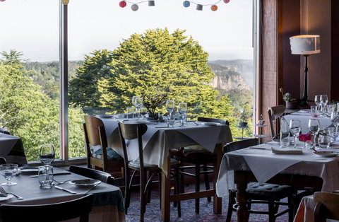 Avalon - Accommodation Burleigh 0