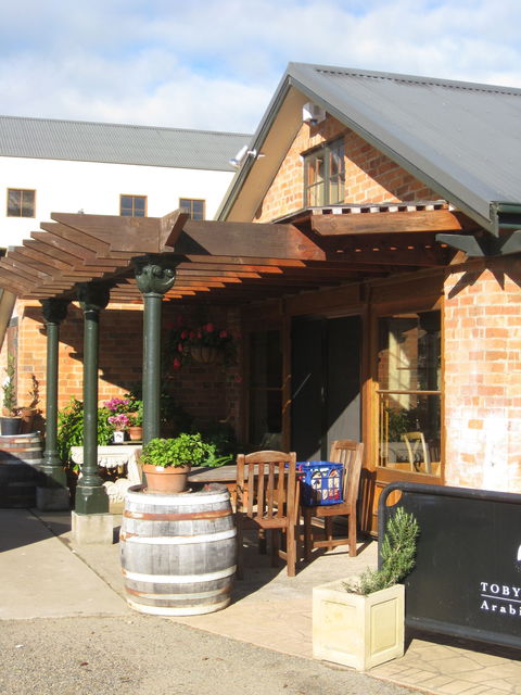 Eling Forest Cellar Door And Cafe - Accommodation Burleigh 1