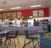 Hendies Kitchen - Accommodation Burleigh
