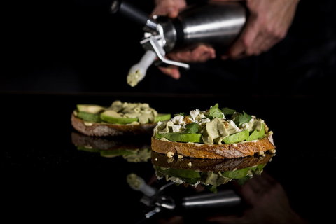 Laurent - Albert Park - Accommodation Burleigh 0