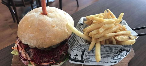 Whisk & Co - Accommodation Burleigh 0