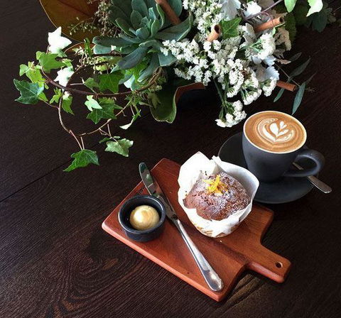 Whisk & Co - Accommodation Burleigh 9