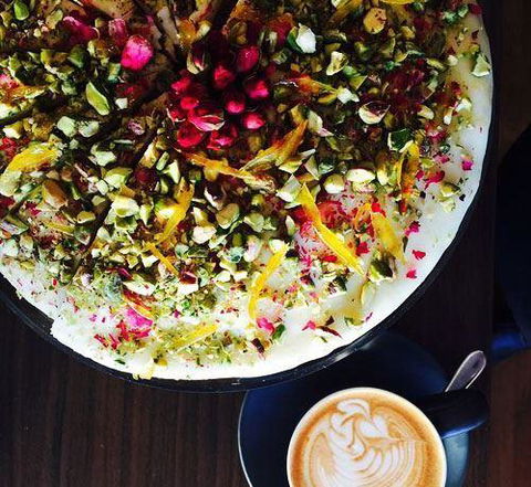 Whisk & Co - Accommodation Burleigh 6
