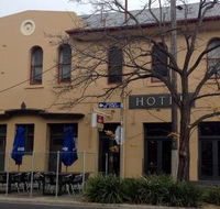 Peacock Inn Hotel - Accommodation Burleigh