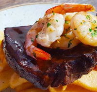 Primitivo - Accommodation Burleigh