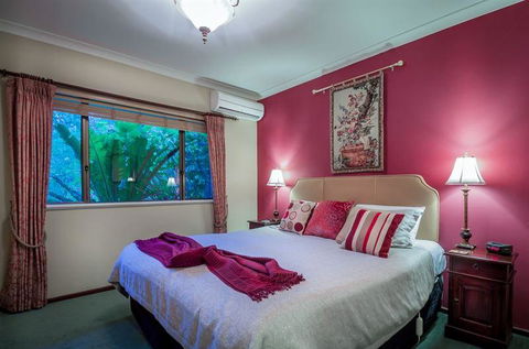 Ruby's Cafe - Accommodation Burleigh 21