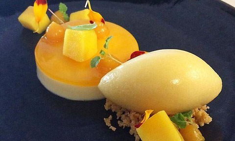 Allium Restaurant & Bar - Accommodation Burleigh 10