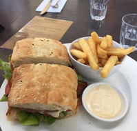 Raw Sugar Cafe - Accommodation Burleigh