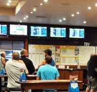 Central Park Tavern - Accommodation Burleigh