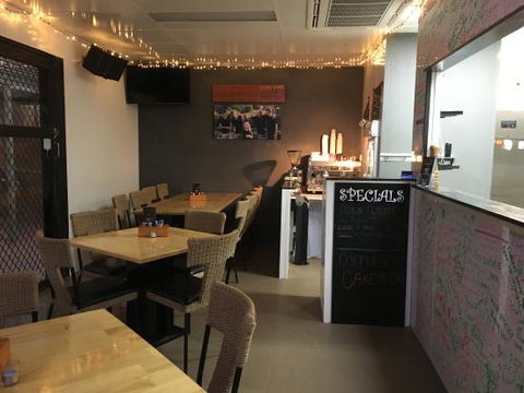 Siracusa Pizza Pasta Cafe - Accommodation Burleigh 0