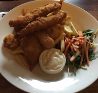 The Empire Hotel - Accommodation Burleigh