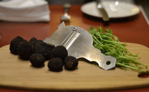 A La Bouffe Bar & Bistro - Accommodation Burleigh 19