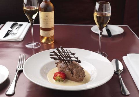 A La Bouffe Bar & Bistro - Accommodation Burleigh 30