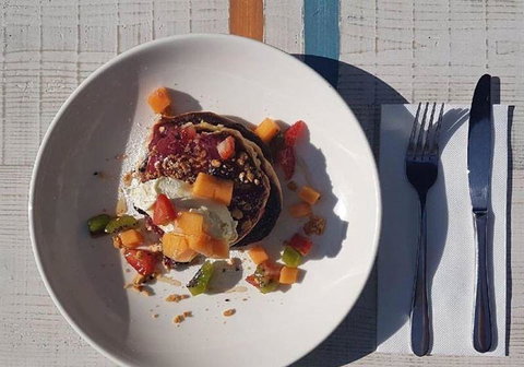 EAT LOVE PIZZA - Accommodation Burleigh 8