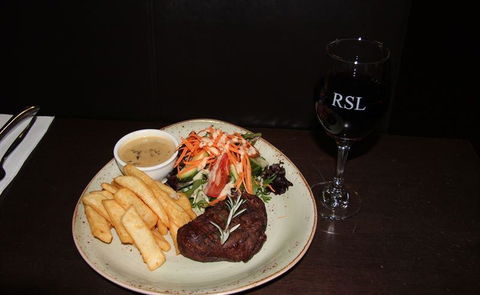 Rose Garden West Dubbo Thai Restaurant - Accommodation Burleigh 9