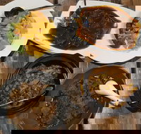 Oka Malaysian  Chinese Cuisine - Accommodation Burleigh