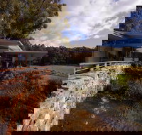 Five Bob Cafe - Accommodation Burleigh