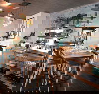 Cook  Mason - Accommodation Burleigh