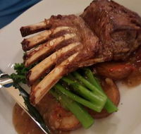 Eljays Restaurant at Comfort Inn Bay of Isles - Accommodation Burleigh