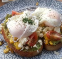 Lo's Cafe Fusion Bistro - Accommodation Burleigh