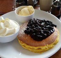 Pancakes at the Port - Accommodation Burleigh