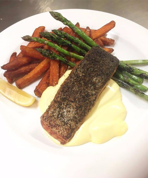 Percy's On Playford - Accommodation Burleigh 1