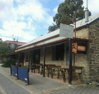 Bucks Bistro - Accommodation Burleigh