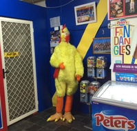 The Tasty Chicken - Accommodation Burleigh