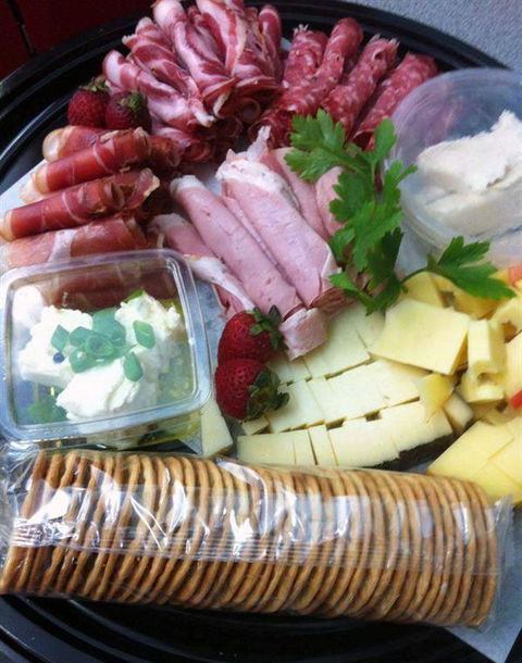 Brinx Deli - Accommodation Burleigh 2
