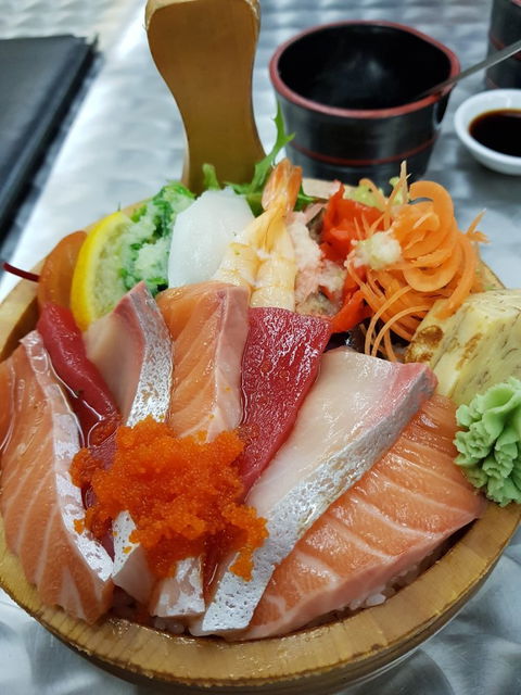 Is Donburi - Accommodation Burleigh 2