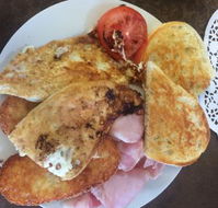 Ally's On Kingaroy Street - Accommodation Burleigh