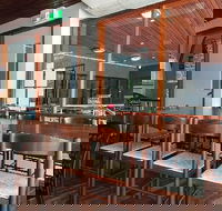Finbar's Lounge Bar - Accommodation Burleigh