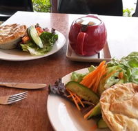 Maple 3 - Accommodation Burleigh