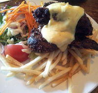 Napier Hotel - Accommodation Burleigh