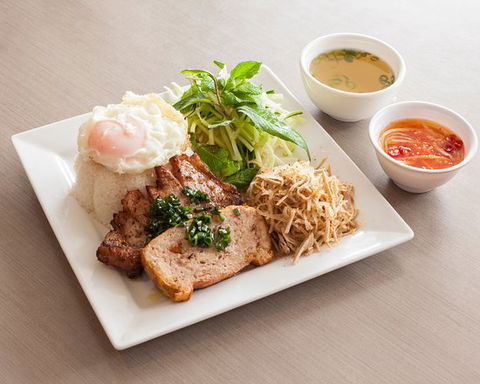 Thanh Nga Nine - Accommodation Burleigh 0