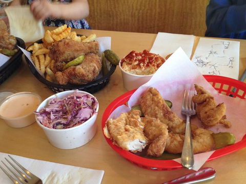 Belles Hot Chicken - Accommodation Burleigh 0